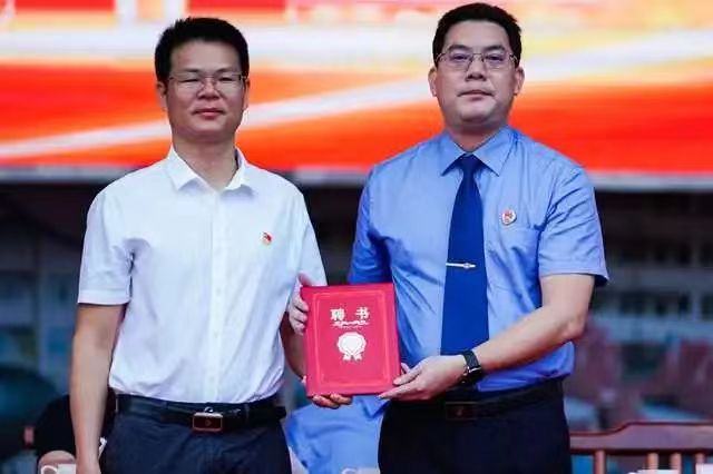 高州市第一中学法治副校长郭剑锋开学寄语